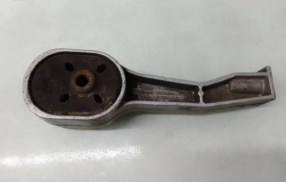 Volkswagen Sharan Gearbox mount 7M0399201