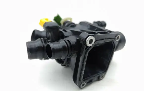 Thermostat/thermostat housing