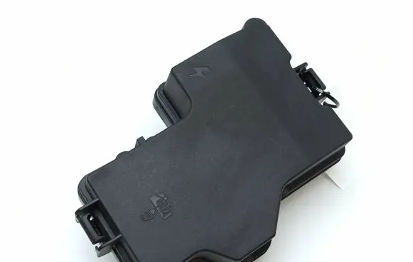 KIA Niro Fuse box cover 91956AO300