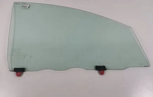 Toyota Avensis Verso Front door window/glass (coupe) 68101-44120