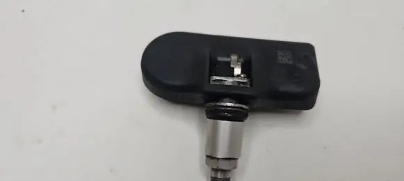 Dodge Challenger Tire pressure sensor 56053030AC 4250A225