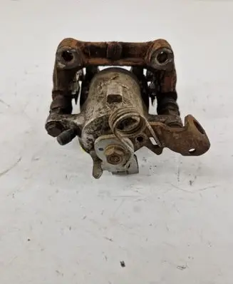 Opel Zafira B Rear brake caliper 