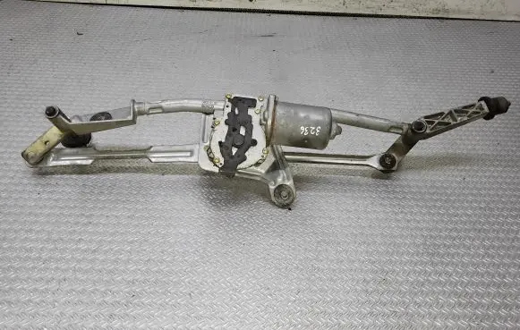 Volvo S60 Front wiper linkage and motor 40460612V