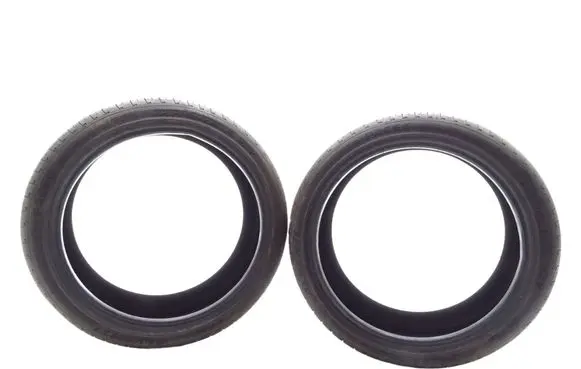 BMW 3 E92 E93 R18 summer tire 