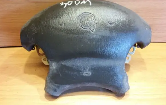 Chrysler 300M Steering wheel airbag P0MF50LAZAE