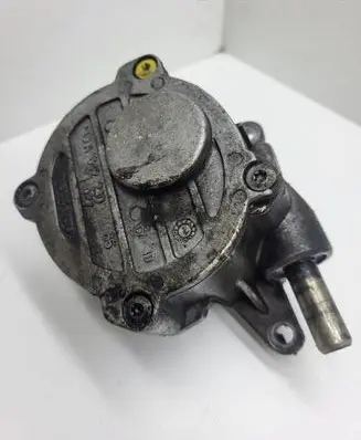 Mercedes-Benz E W211 Vacuum pump A64223065