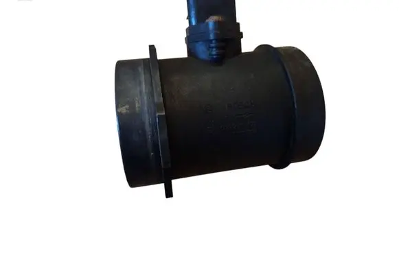 BMW 7 E65 E66 Mass air flow meter 7501554 0280218077
