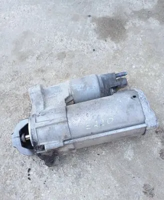 Mercedes-Benz E W213 Starter motor A6549061400 0001174612