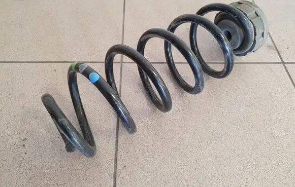 Audi A6 S6 C7 4G Rear coil spring
