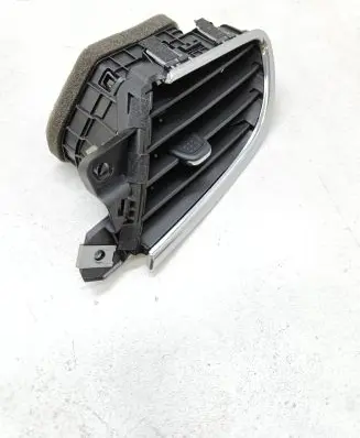 Opel Mokka X Dash center air vent grill 42570818