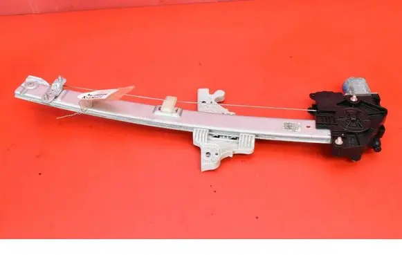 Hyundai Kona I Front door window regulator with motor 82402BE010