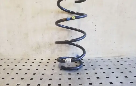 Volkswagen PASSAT B8 Front coil spring