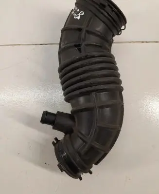 Hyundai Santa Fe Air intake duct part 281302W300