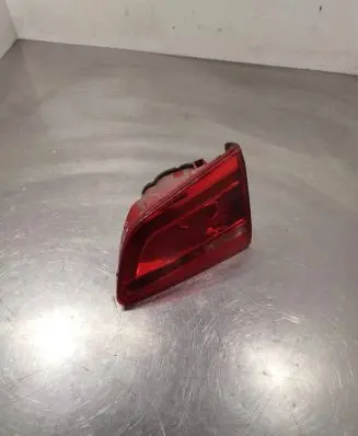 Volkswagen Touran II Tailgate rear/tail lights 1T0945094 115609 2TZ01046902