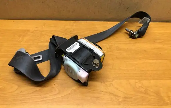 Honda Accord Front seatbelt TKAF8EJ429 TKAF8EJ431