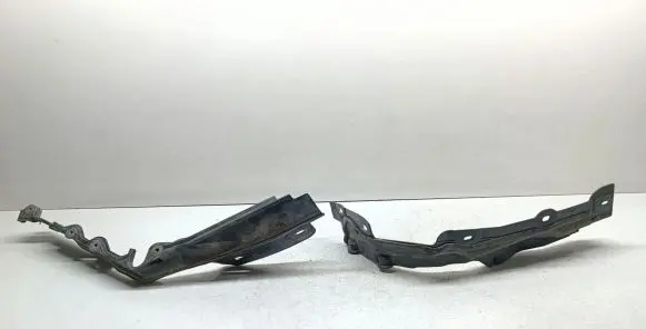 BMW 1 F20 F21 Other engine bay part 7331242 7331241