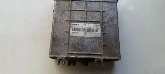 Renault Laguna I Engine control unit/module 0281001766 7700108382