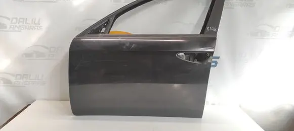 Alfa Romeo 159 Front door 876B