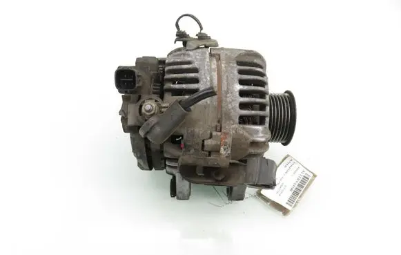 Toyota Avensis T250 Generator/alternator 0986046120