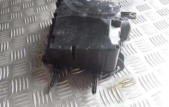 Renault Megane III Fuse box set 284B10002