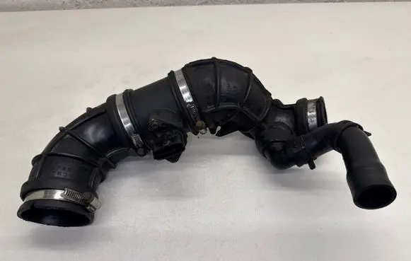 Opel Zafira A Air intake hose/pipe 24441600