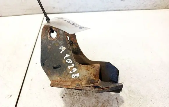 KIA Ceed Engine mounting bracket