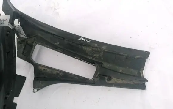 Citroen C3 Wiper trim 9637992277
