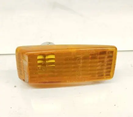 Mercedes-Benz E W124 Front fender indicator light 1248200021