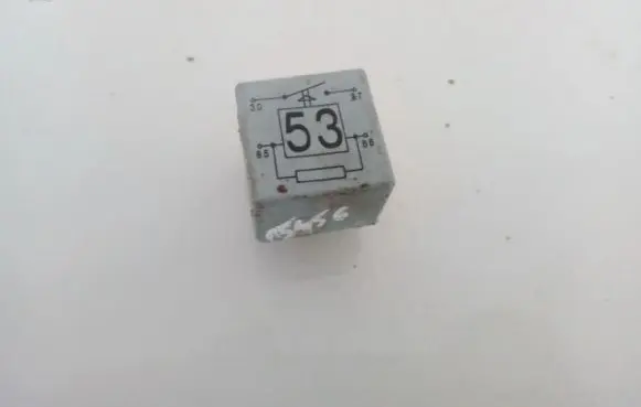 Volkswagen Golf IV Other relay 141951253b 20240072