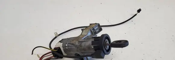 Ford Galaxy Ignition lock P012106