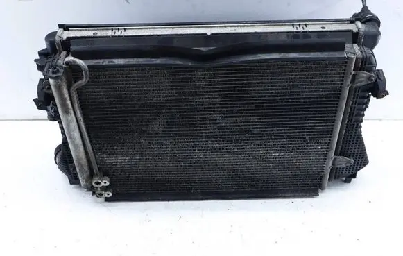 Volkswagen PASSAT CC Radiator set 3C0145805AD 3C0121253BB 1K0121205AD
