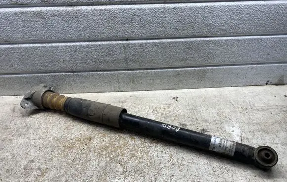 Volkswagen Golf III Rear shock absorber/damper 556268