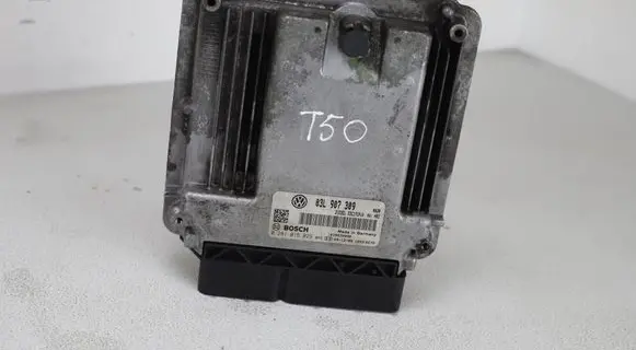 Volkswagen PASSAT CC Engine control unit/module 03L907309 0281015029