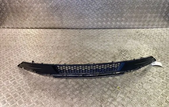 Ford Mustang VI Front bumper lower grill JR3B17K945BBW