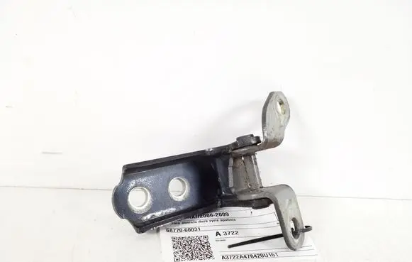 Lexus RX 330 - 350 - 400H Rear door lower hinge 68770-60031