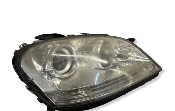 Mercedes-Benz ML W164 Headlight/headlamp 263348