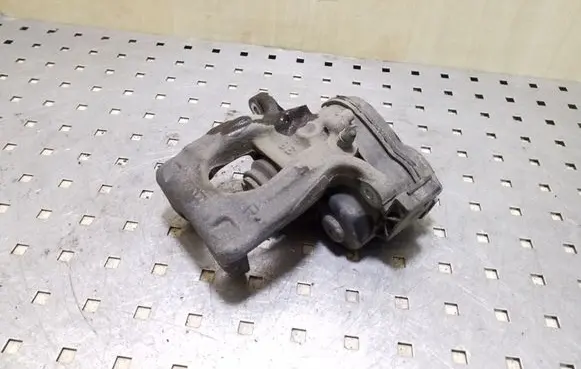 Renault Kadjar Rear brake caliper 32353310C