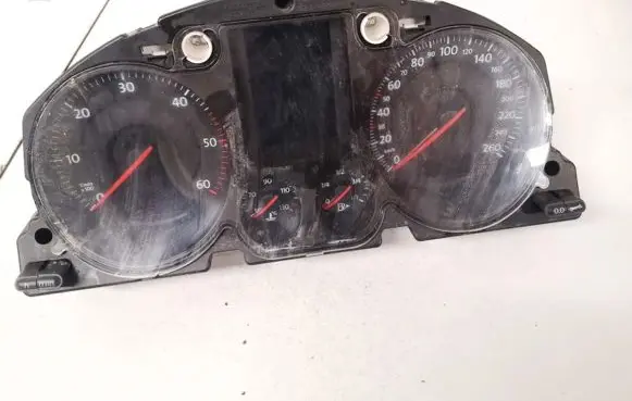 Volkswagen PASSAT B6 Speedometer (instrument cluster) a2c53145550 a2c53117394