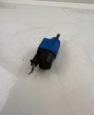 Opel Vivaro Clutch pedal sensor 253256730R