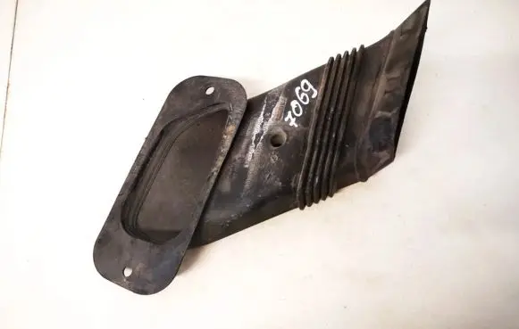 Volvo V50 Air intake hose/pipe 30741749 7m51-9e635-gd