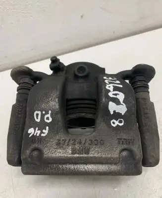 BMW 2 F46 Front brake caliper 5724330