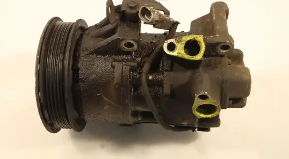 Toyota Yaris Air conditioning (A/C) compressor (pump) GE4472209739