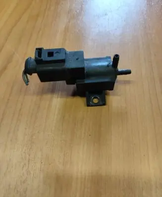 Volkswagen Phaeton Turbo solenoid valve 037906283D 28098