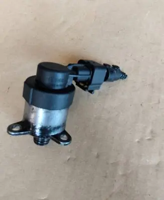 Opel Zafira B Fuel injection high pressure pump 0928400651 50120 23867