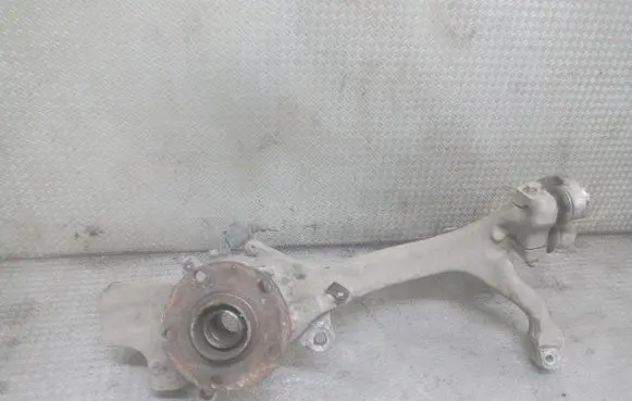 Audi A6 S6 C6 4F Front wheel hub spindle knuckle