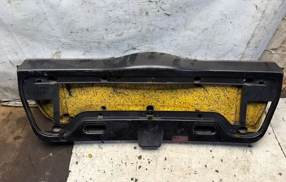 BMW 3 E46 Other trunk/boot trim element 8218783