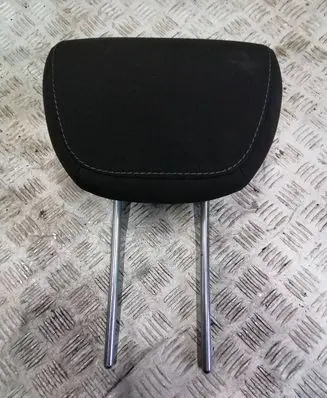 Ford Focus Rear seat headrest 