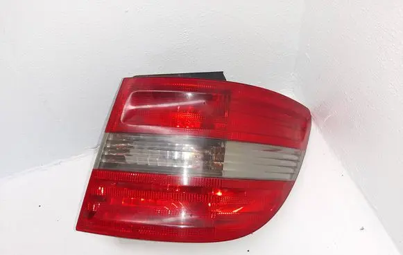 Mercedes-Benz B W245 Rear/tail lights 27520214