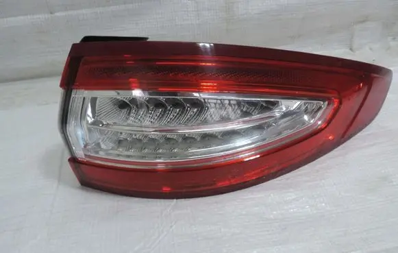 Ford Mondeo MK V Rear/tail lights DS73-13404-FJ
