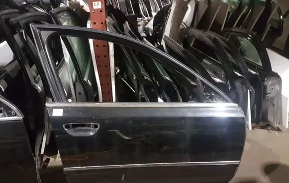 Audi A8 S8 D3 4E Front door 4E0